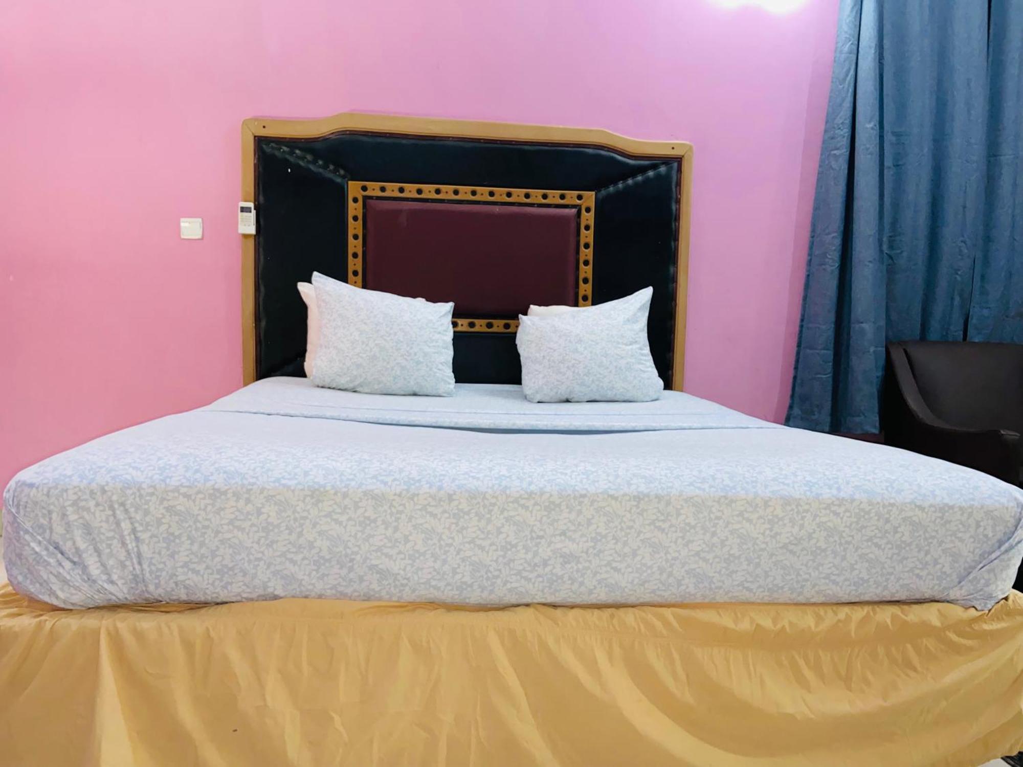 Heaven Gate Hotel Accra Buitenkant foto