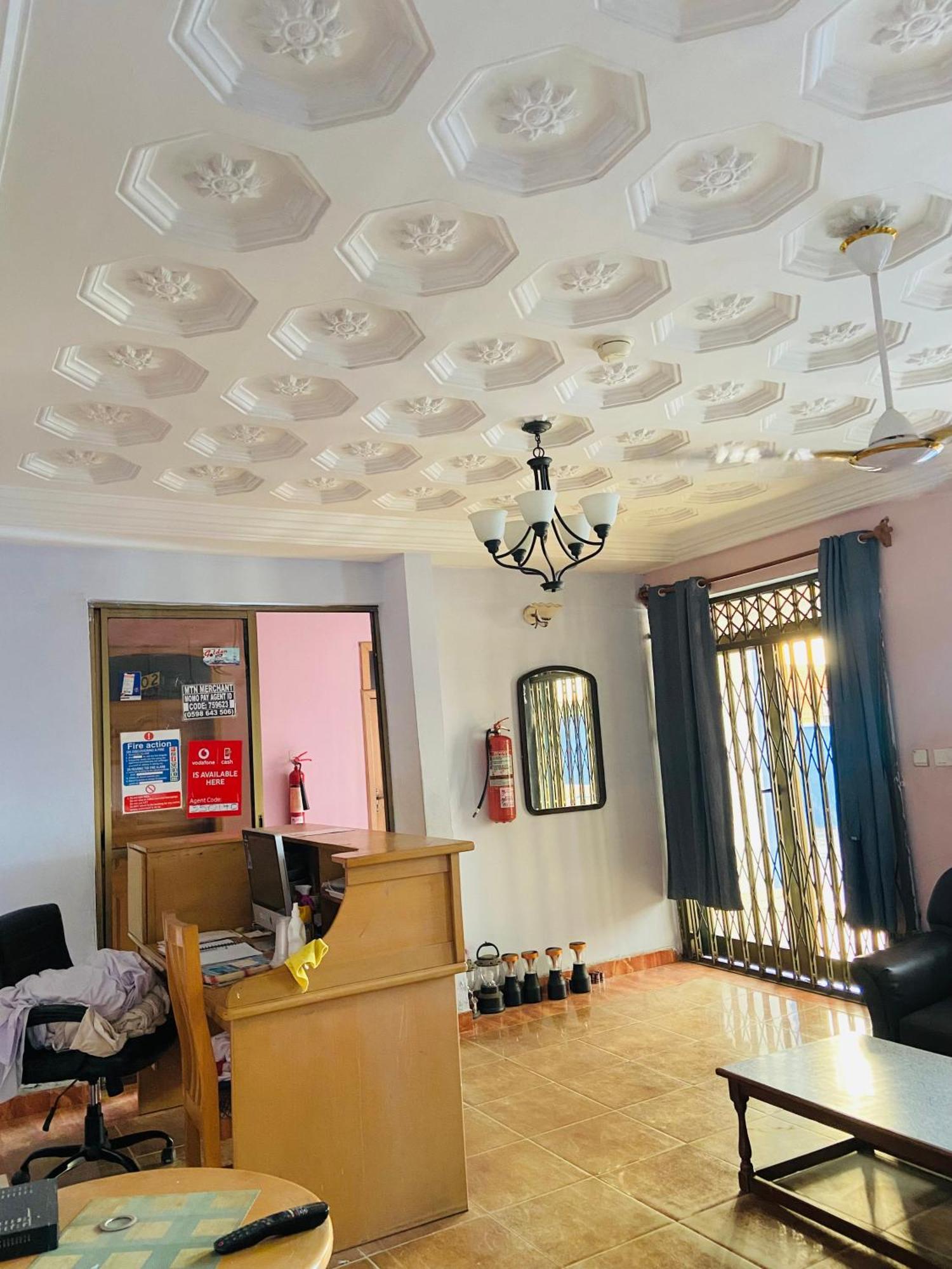 Heaven Gate Hotel Accra Buitenkant foto