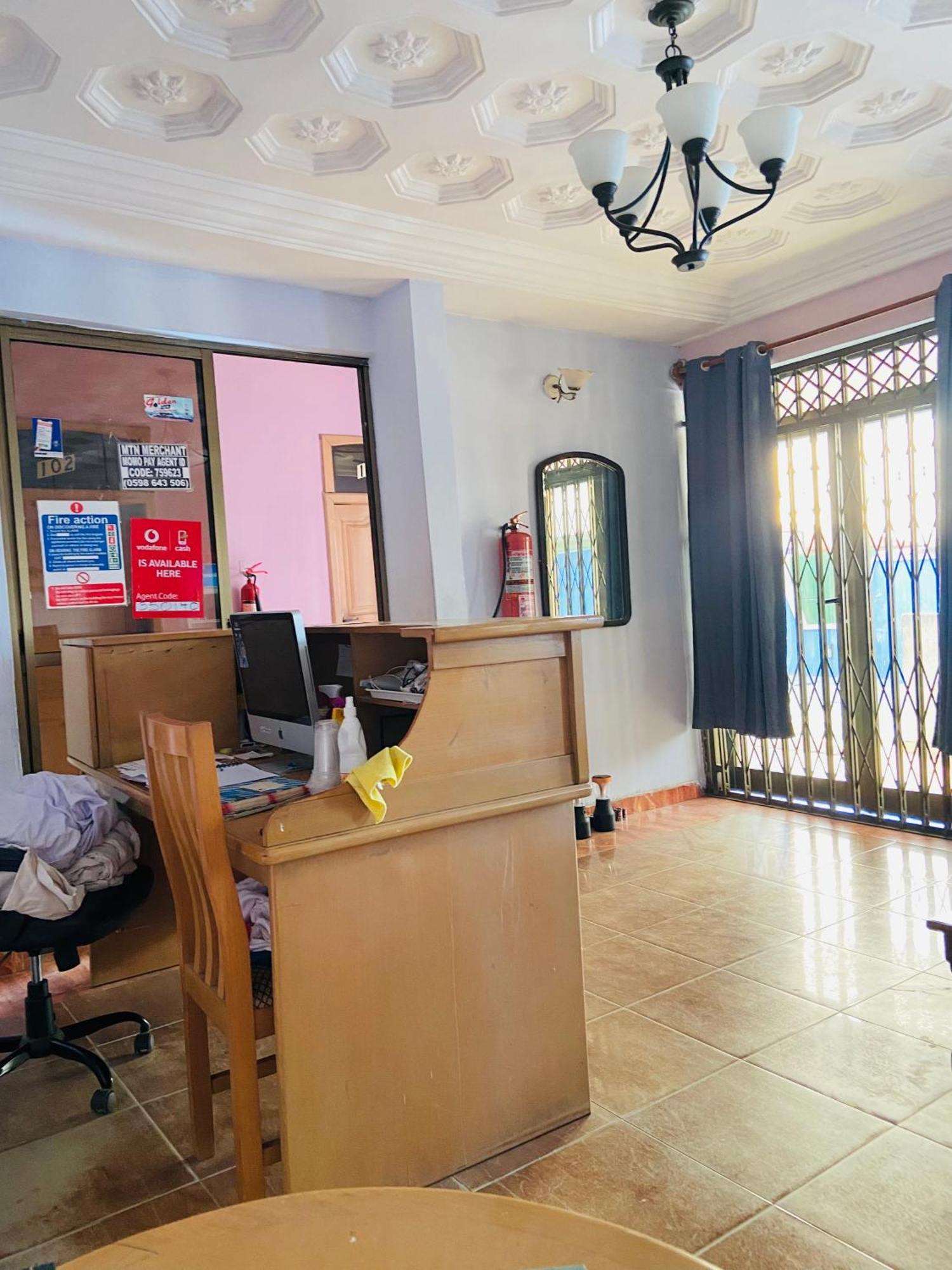 Heaven Gate Hotel Accra Buitenkant foto